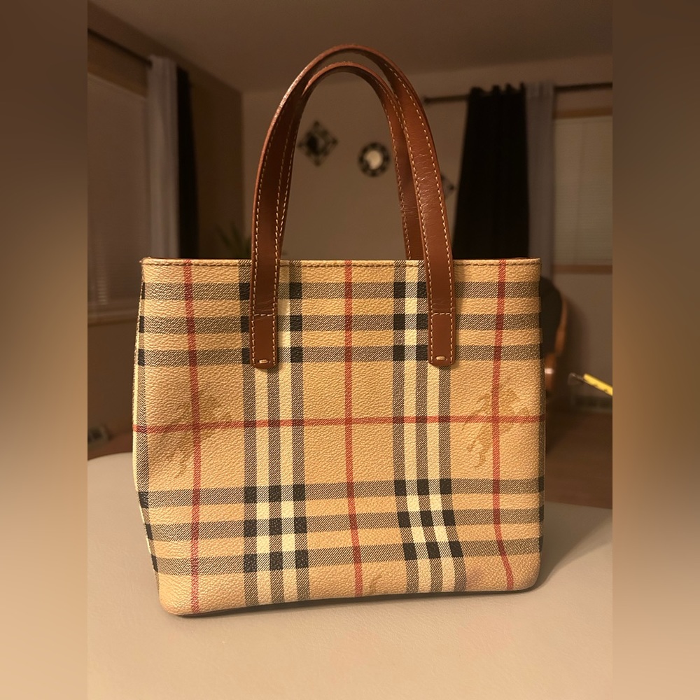 Authentic 2 strap handheld Burberry bag